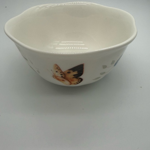 Butterfly Meadow Lenox Small Serving Fruit Bowl Bee Le Luyer All Purpose Scallop - Picture 4 of 11